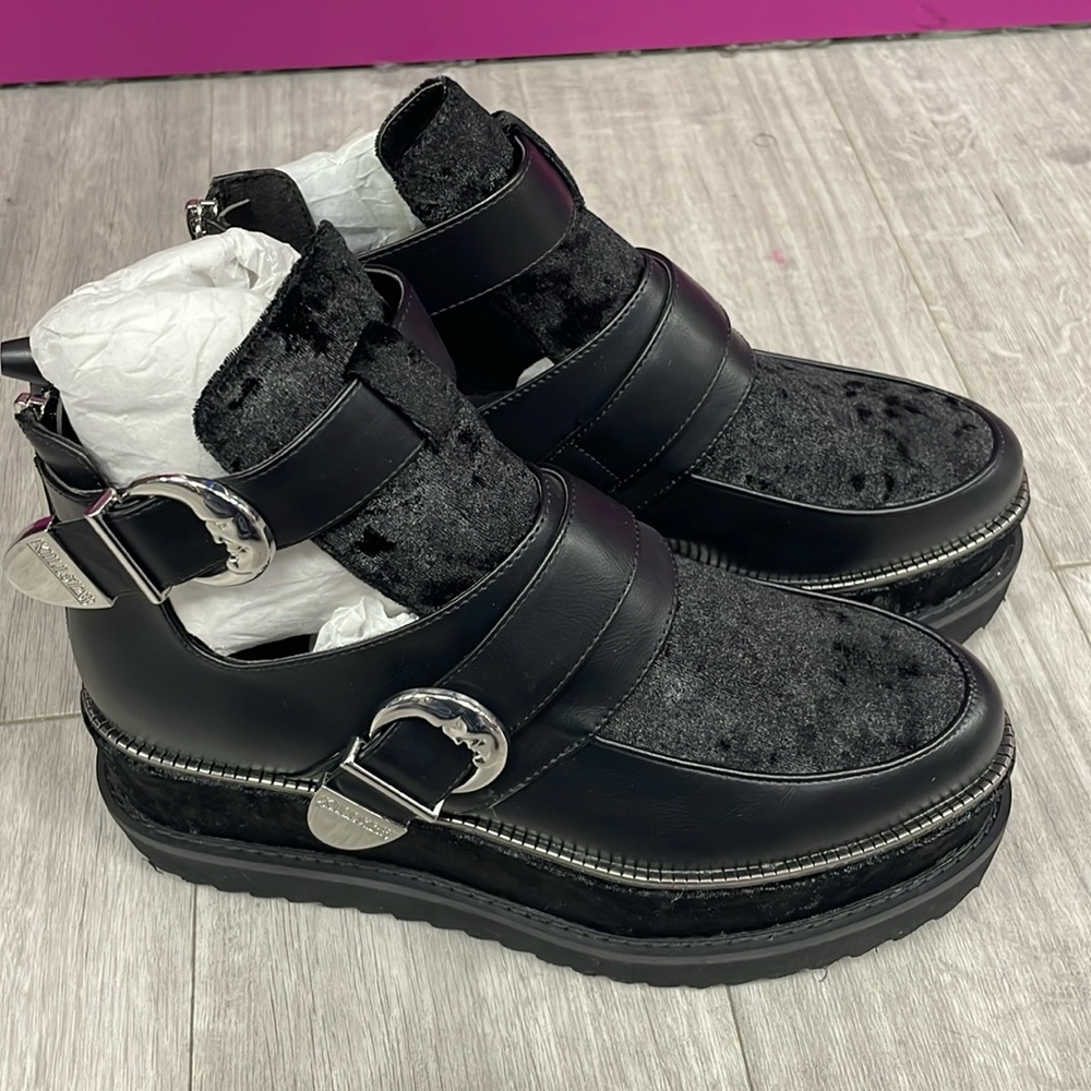 New Killstar Wedge Boots